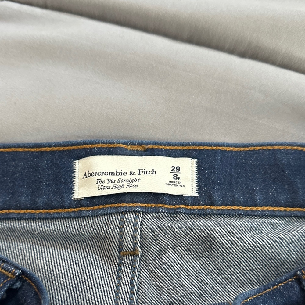 Abercrombie & Fitch Dark Blue the 90s straight ultra high rise - Picture 2 of 3